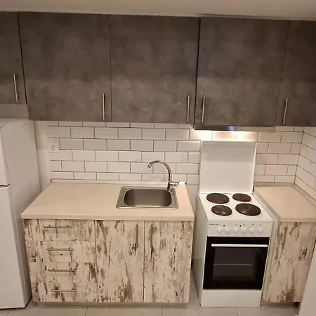 Metro Apartament Saloniki