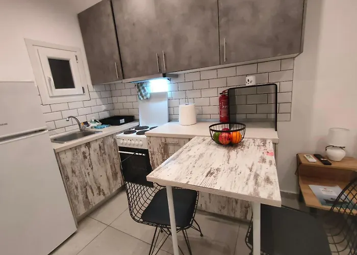 Metro * 塞萨洛尼基